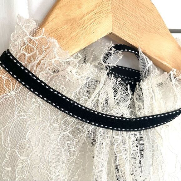 Creamy White Lace Ruffle High Neck Blouse Medium - Picture 3 of 7